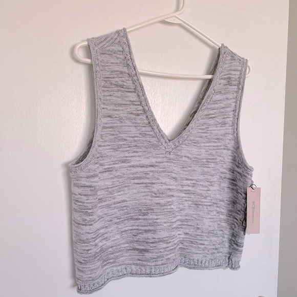 BCBGeneration Crop Sleeveless Knit Top - Size L - Picture 2 of 9